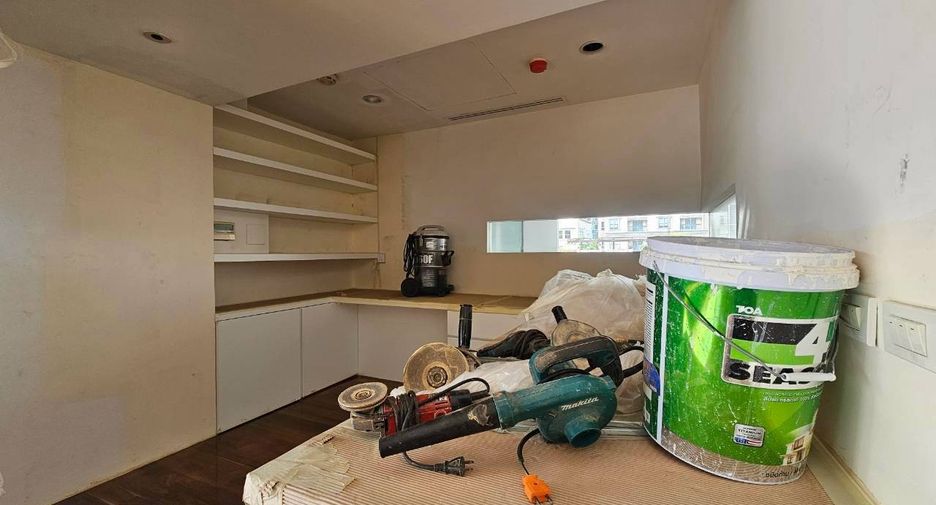 Condo en alquiler de 2 habitaciones en Khlong Toei, Bangkok