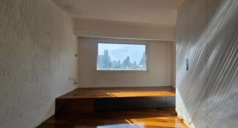 Condo en alquiler de 2 habitaciones en Khlong Toei, Bangkok