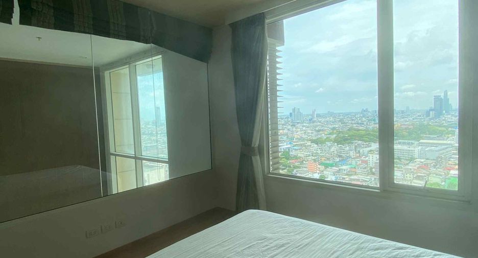 For rent 2 ベッドルーム condo in Sathon, Bangkok