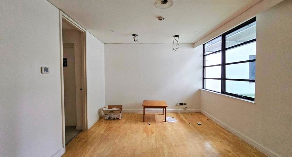 Condo en alquiler de 4 habitaciones en Sathon, Bangkok