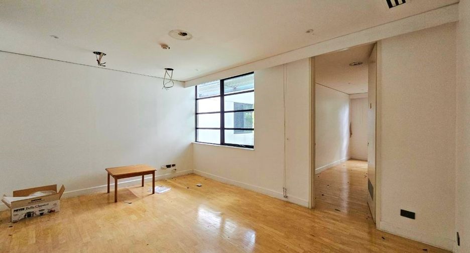 Condo en alquiler de 4 habitaciones en Sathon, Bangkok