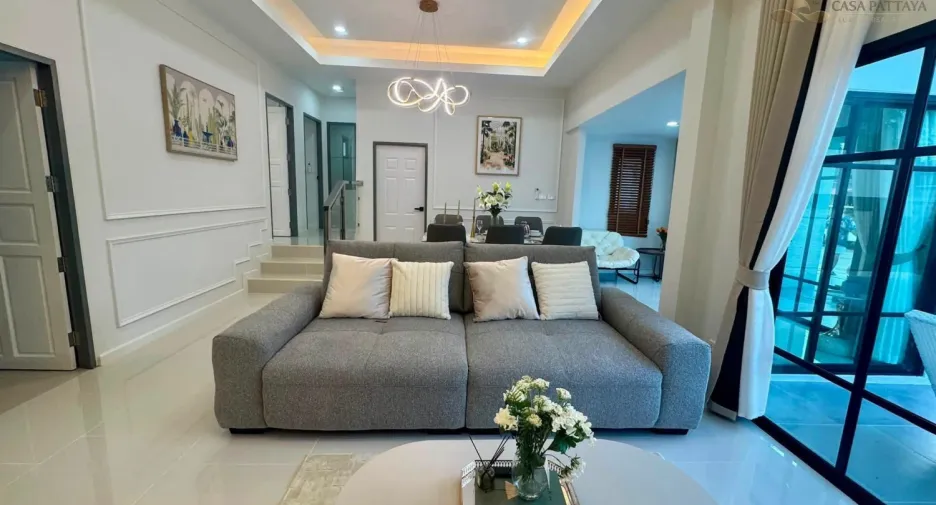 Villa en venta de 4 habitaciones en Bang Lamung, Chonburi