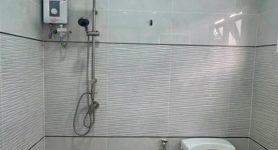 Villa en venta de 4 habitaciones en Bang Lamung, Chonburi