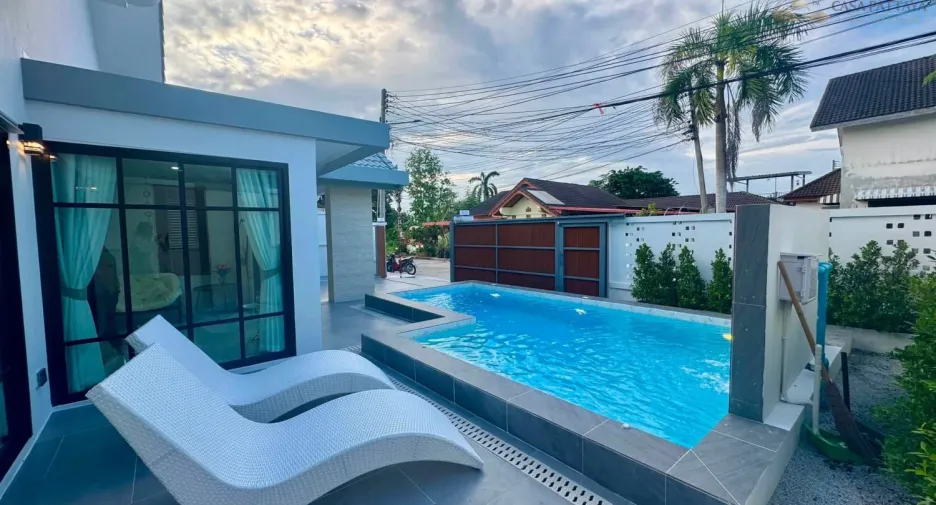 Villa en venta de 4 habitaciones en Bang Lamung, Chonburi