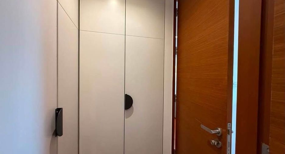 ให้เช่า 2 ห้องนอน คอนโด ใน คลองเตย, กรุงเทพฯ