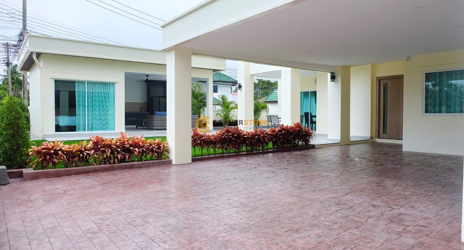 For rent 5 bedrooms house in Bang Lamung, Chonburi