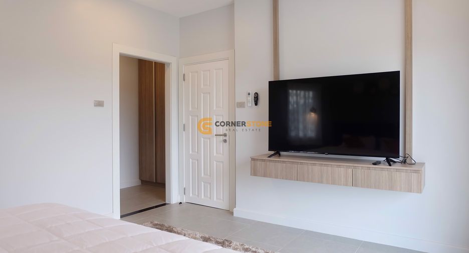 For rent 5 bedrooms house in Bang Lamung, Chonburi