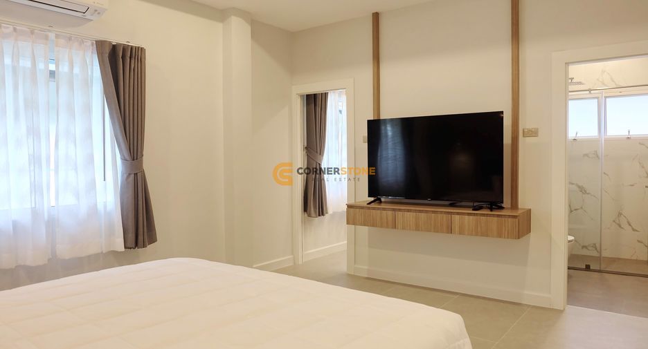 For rent 5 bedrooms house in Bang Lamung, Chonburi