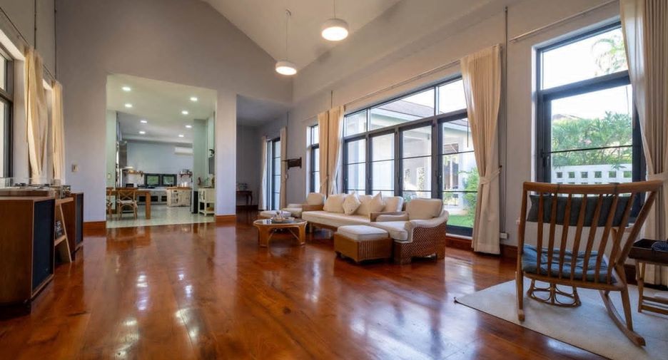 For rent 3 bedrooms villa in Mae Rim, Chiang Mai
