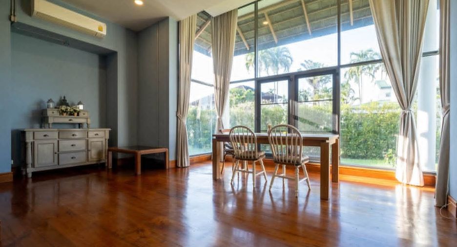 For rent 3 bedrooms villa in Mae Rim, Chiang Mai