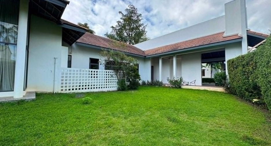 For rent 3 bedrooms villa in Mae Rim, Chiang Mai