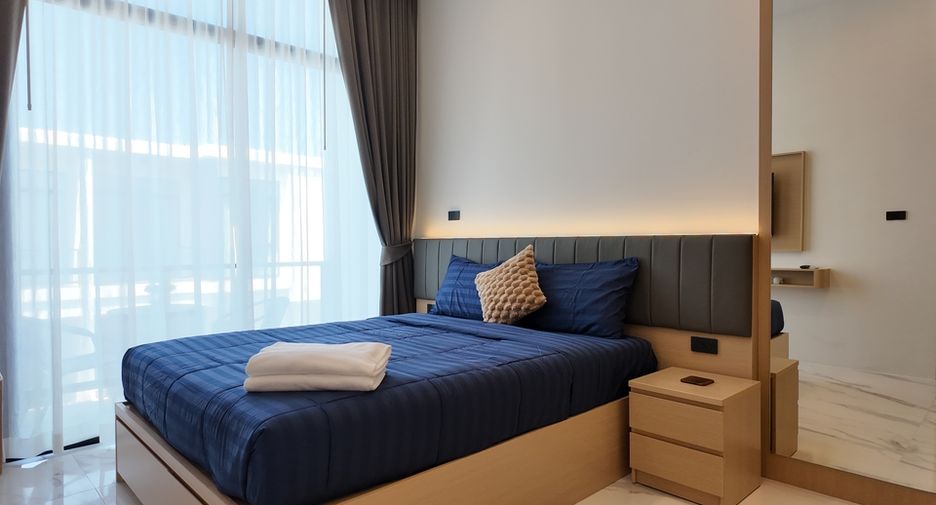Casa adosada en venta de 4 habitaciones en Bang Lamung, Chonburi