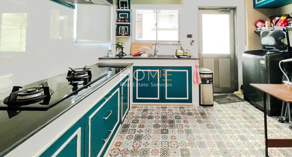 For sale 5 bedrooms house in Pak Kret, Nonthaburi