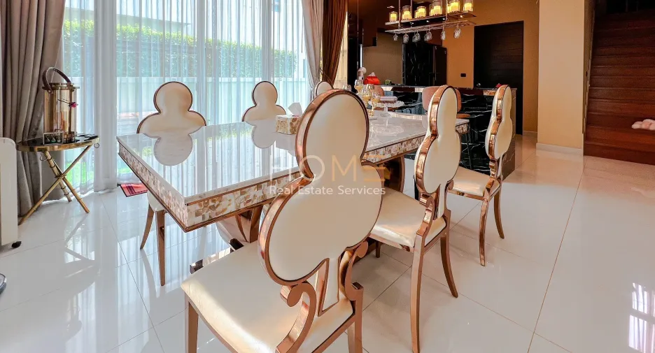 For sale 5 bedrooms house in Pak Kret, Nonthaburi