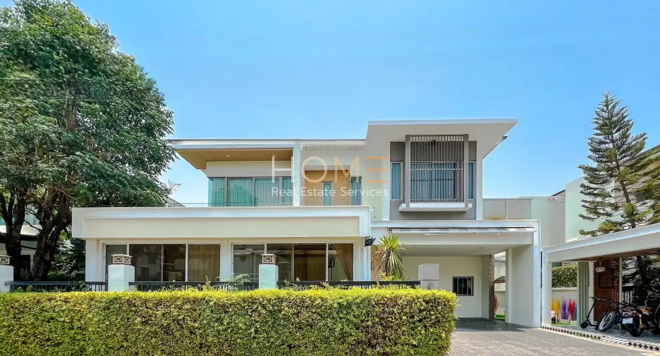 For sale 5 bedrooms house in Pak Kret, Nonthaburi