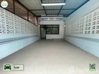 Casa adosada en venta de 2 habitaciones en Mueang Uttaradit, Uttaradit