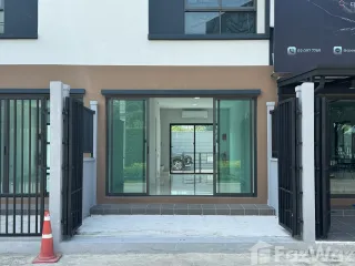 À louer 2 chambres local commercial à Khlong Luang, Pathum Thani