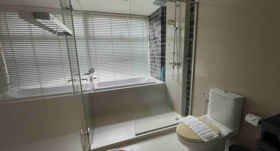 For sale 2 bedrooms condo in Kathu, Phuket