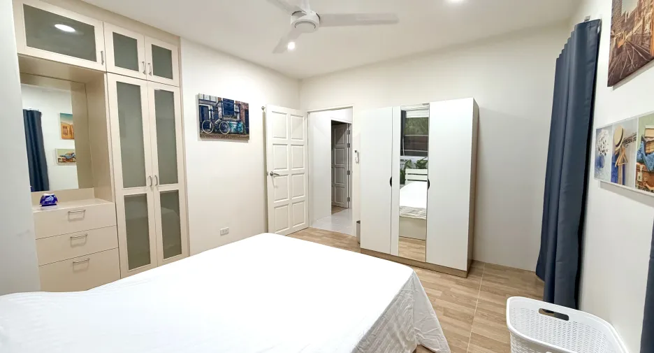 Villa en venta y en alquiler de 4 habitaciones en Mueang Phuket, Phuket