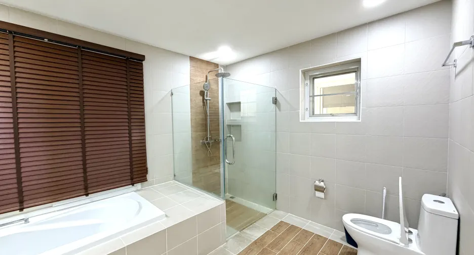 Villa en venta y en alquiler de 4 habitaciones en Mueang Phuket, Phuket