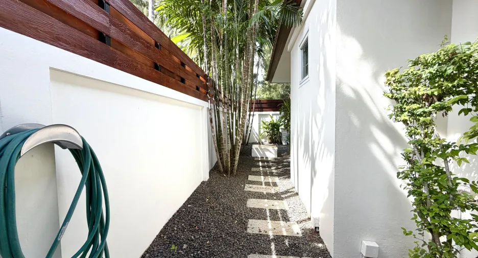 Villa en venta y en alquiler de 4 habitaciones en Mueang Phuket, Phuket