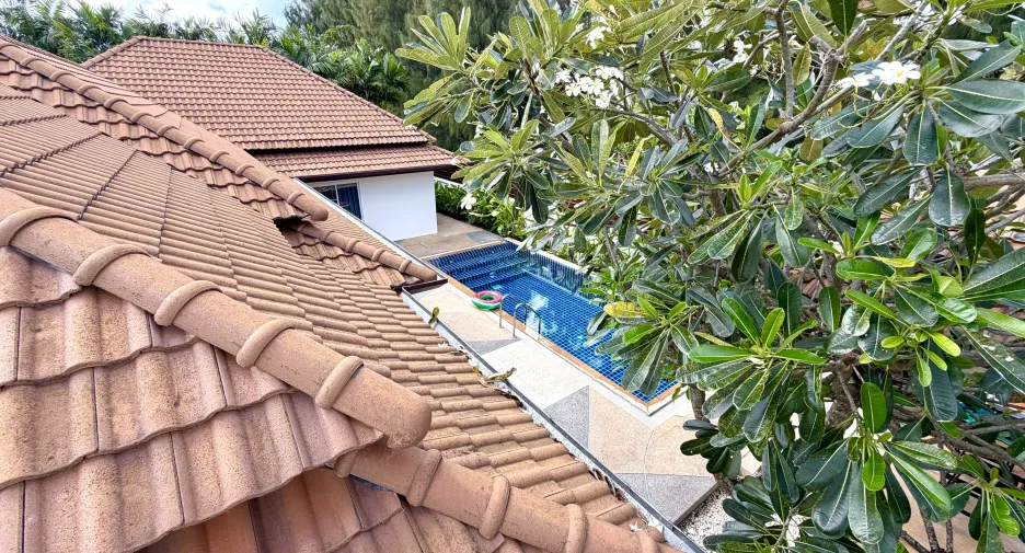 Villa en venta y en alquiler de 4 habitaciones en Mueang Phuket, Phuket