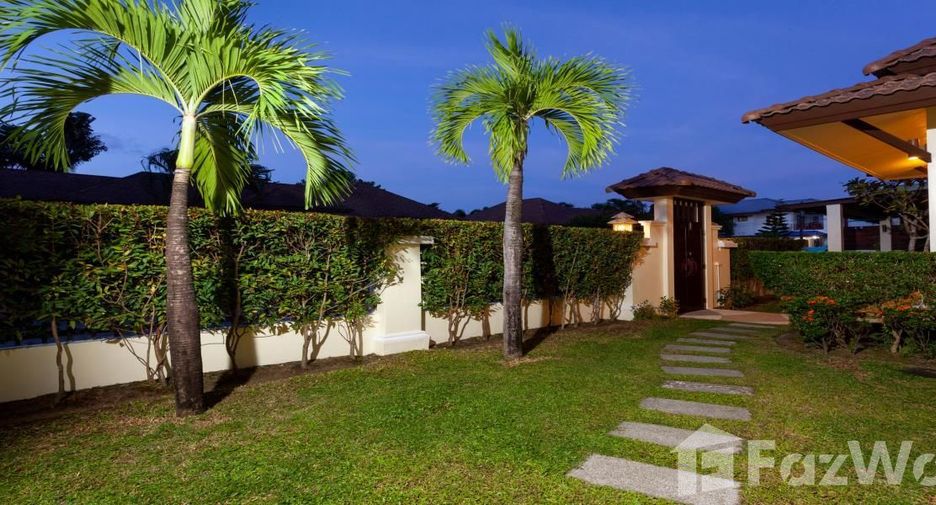 Villa en venta y en alquiler de 4 habitaciones en Mueang Phuket, Phuket