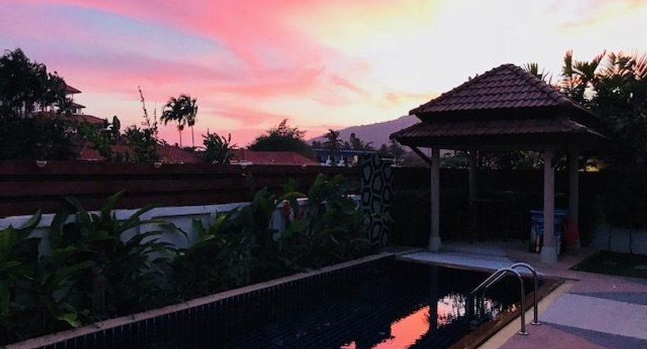 Villa en venta y en alquiler de 4 habitaciones en Mueang Phuket, Phuket