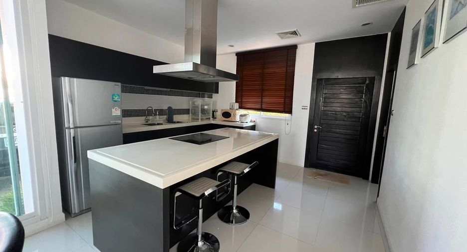 For rent 3 bedrooms villa in Hua Hin, Prachuap Khiri Khan
