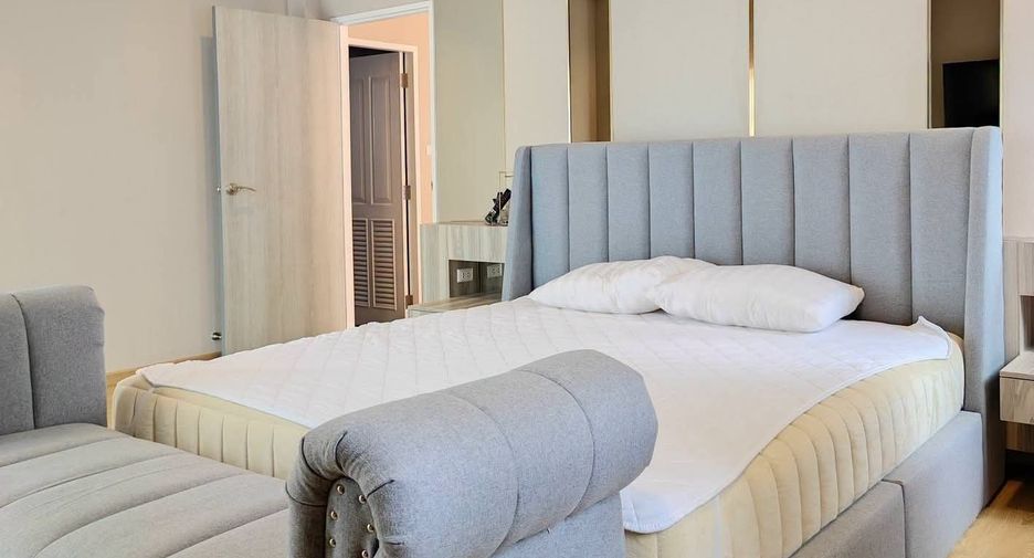 For rent 4 bedrooms house in Mueang Chiang Mai, Chiang Mai
