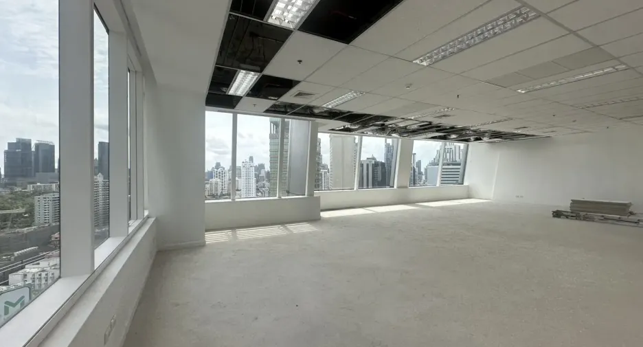 Oficina en alquiler en Watthana, Bangkok