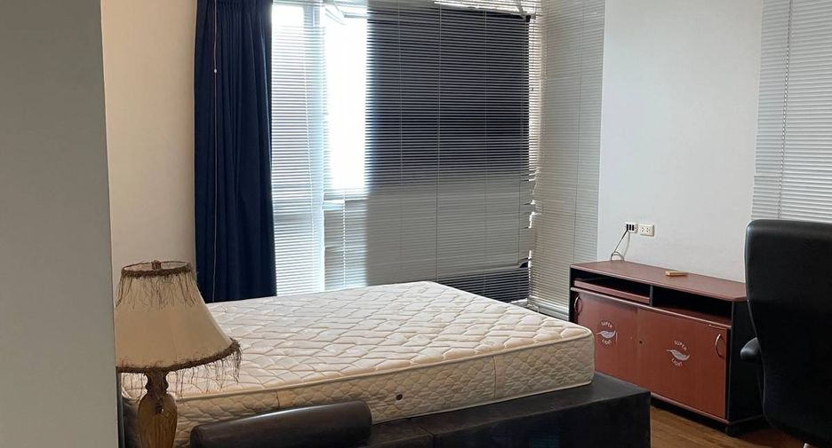 Condo en alquiler y en venta de 2 habitaciones en Watthana, Bangkok