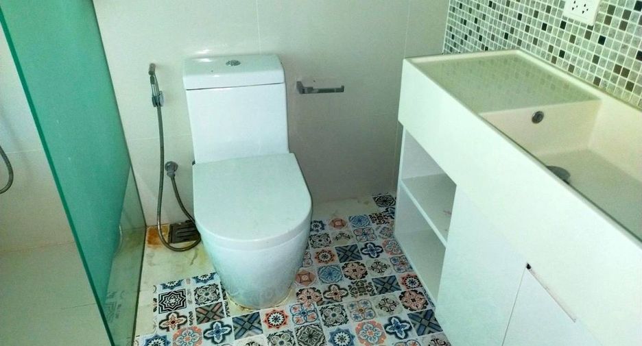 Wohnung zum Kauf mit 1 Zimmer in Watthana, Bangkok