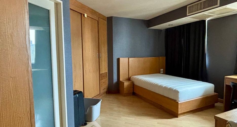 Condo en venta de 3 habitaciones en Chatuchak, Bangkok
