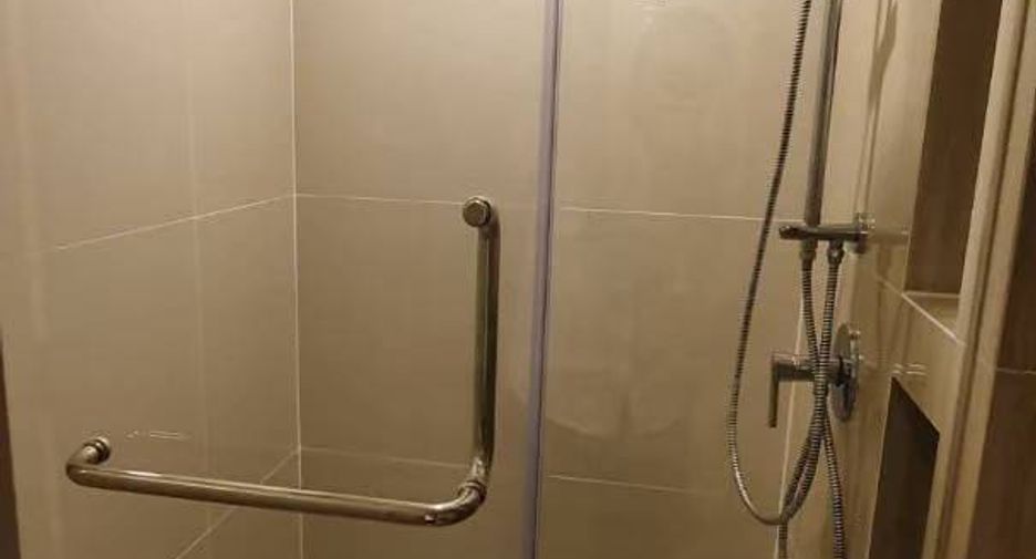For sale 1 bed condo in Suan Luang, Bangkok