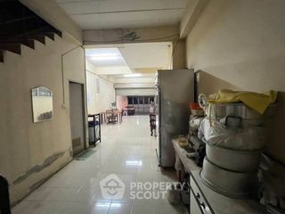 For sale 2 bedrooms townhouse in East Pattaya, Pattaya