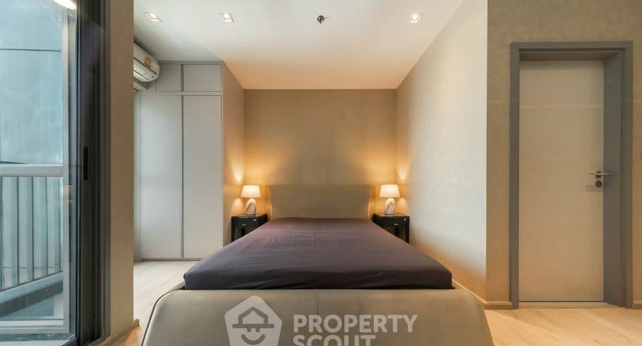 For sale 1 bed condo in Thon Buri, Bangkok