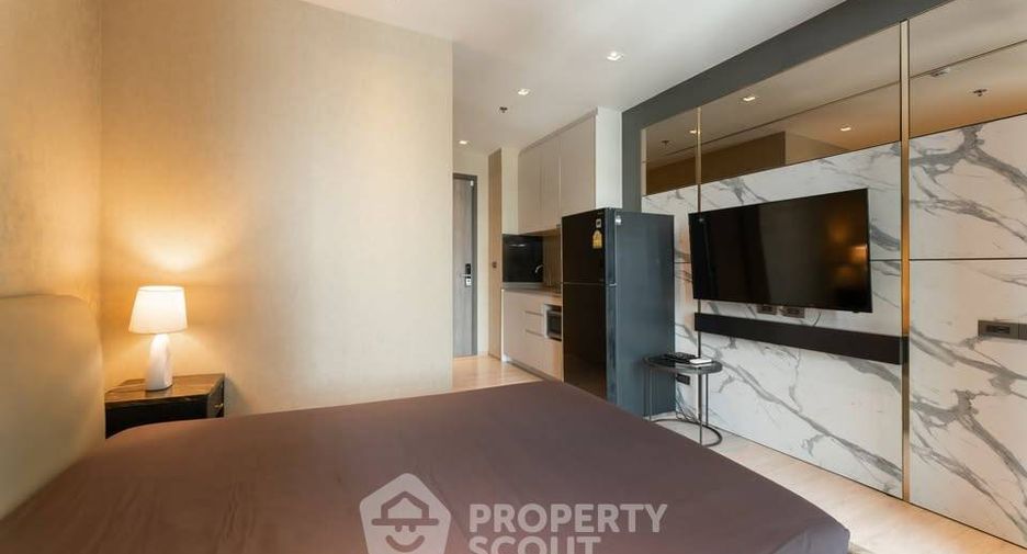 For sale 1 bed condo in Thon Buri, Bangkok