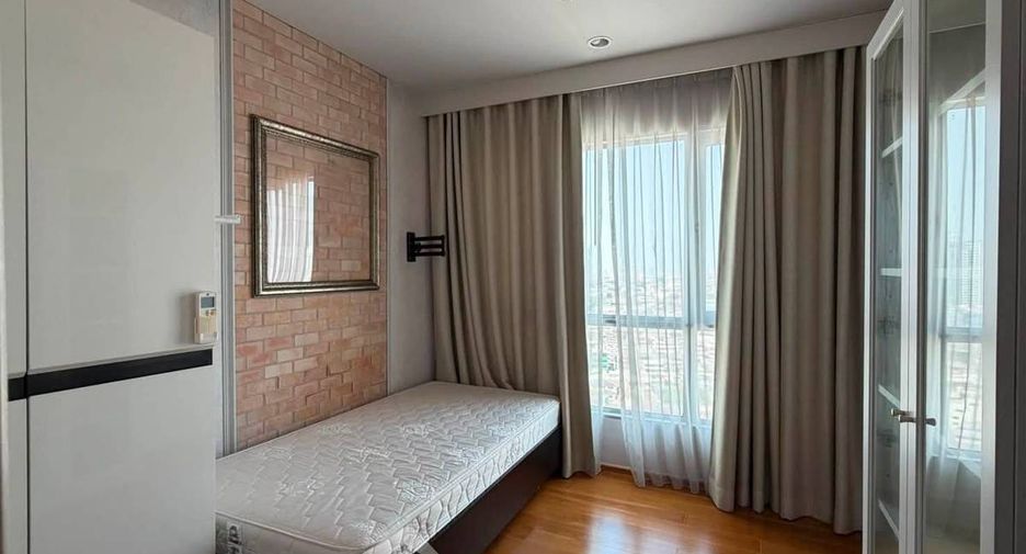 For sale 2 bedrooms condo in Khlong San, Bangkok