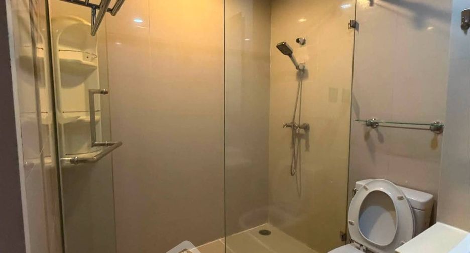 For sale 2 bedrooms condo in Khlong San, Bangkok