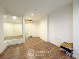 For sale 1 bed condo in Thon Buri, Bangkok