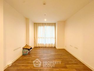 For sale 1 bed condo in Thon Buri, Bangkok