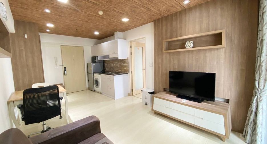 For sale 1 bed condo in Watthana, Bangkok
