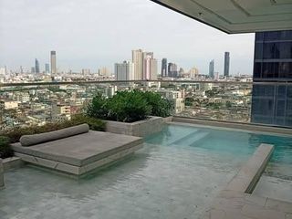 For sale 3 bedrooms condo in Bang Kho Laem, Bangkok