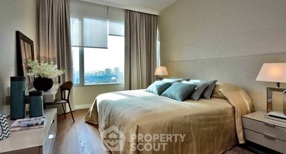 For sale 2 bedrooms condo in Pathum Wan, Bangkok
