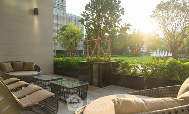 For sale 2 bedrooms condo in Khlong Toei, Bangkok