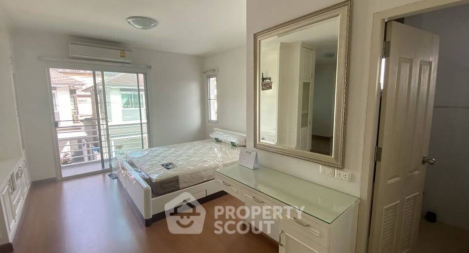 Haus zum Kauf mit 7 Zimmer in Mueang Chon Buri, Chonburi