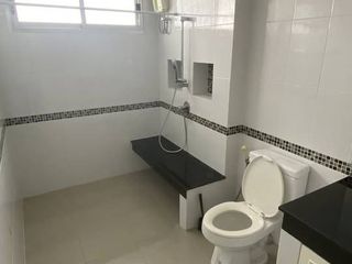 Haus zum Kauf mit 7 Zimmer in Mueang Chon Buri, Chonburi