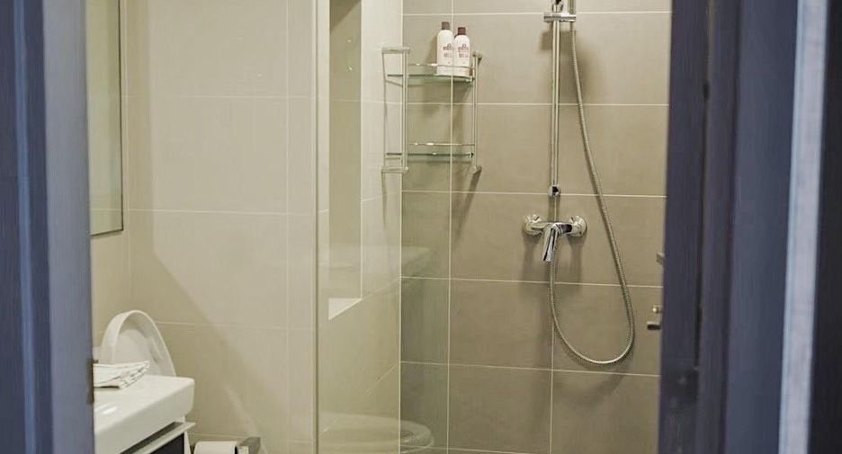 Аренда 1 кровать кондо в Кхлонг Тоеи, Бангкок
