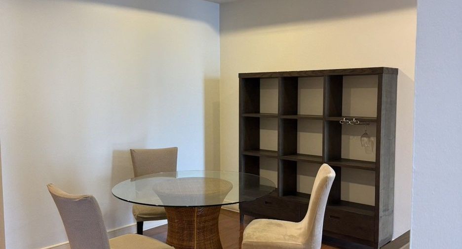 Condo en alquiler de 2 habitaciones en Watthana, Bangkok